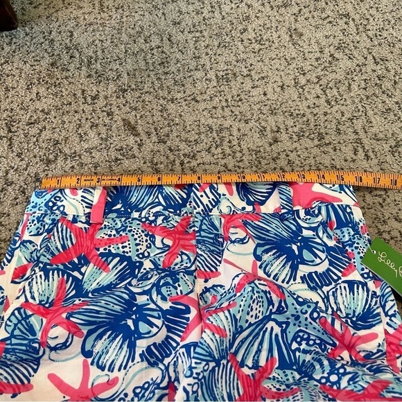 NWT Lilly Pulitzer Resort White She She Shells Chipper Shorts Size 4 - Picture 9 of 12